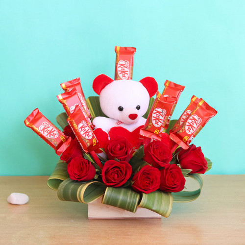 Red Rose Teddy Kitkat Chocolate Bouquet